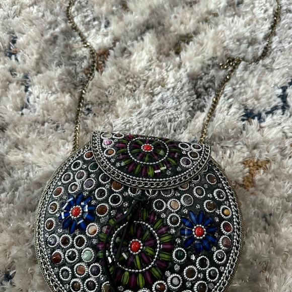 Bundle of Six Metal Purses - Picture 10 of 13